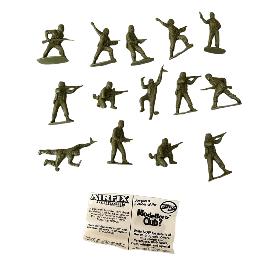 Airfix model figures British Commandos soldiers (14) with box