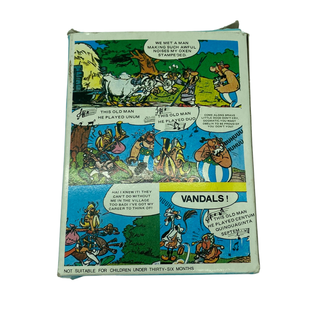 Play Asterix Toy Cloud Figure 6205 Cacofonix the Bard complete in box