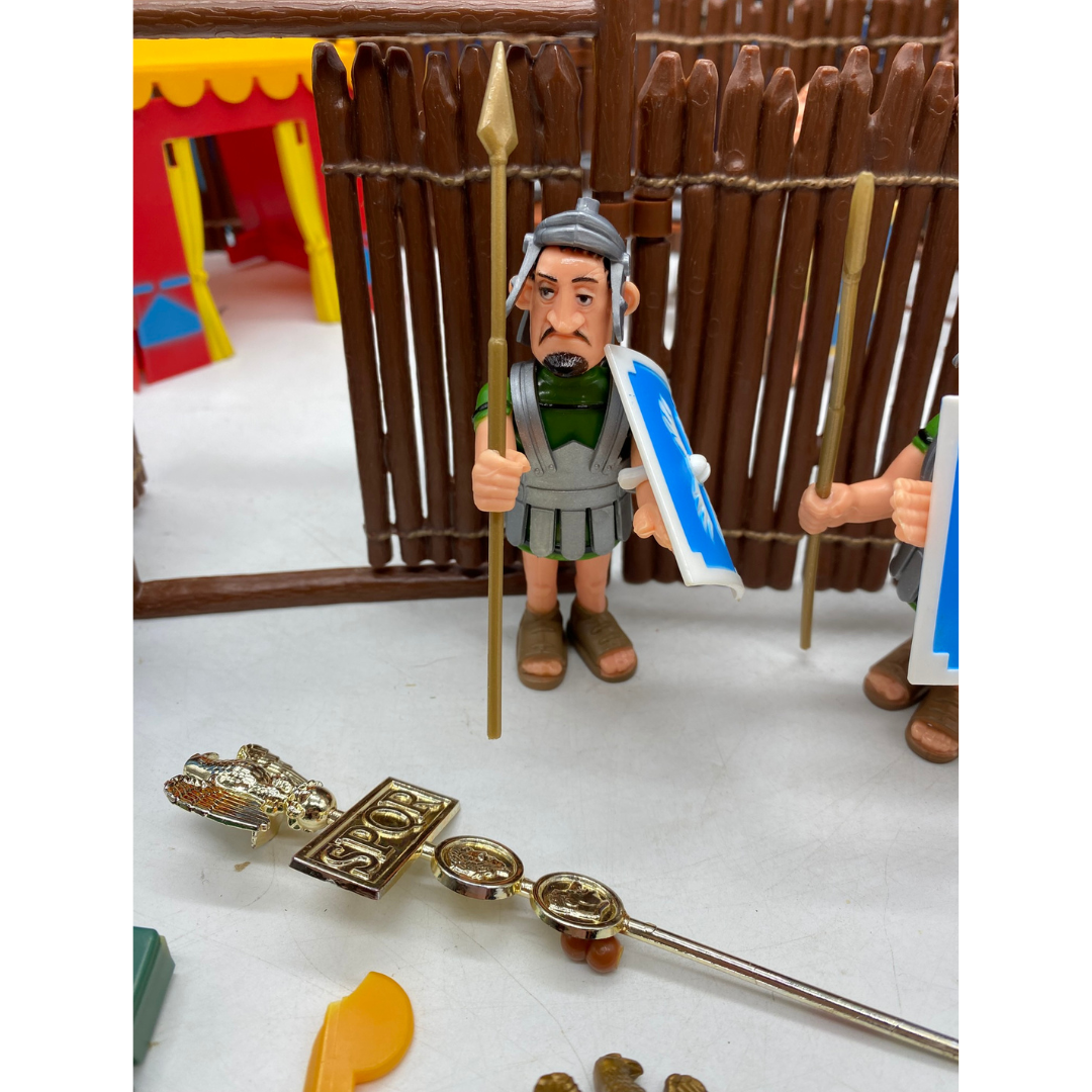 Play Asterix Toy Cloud Roman Fort with box and seven figures near complete