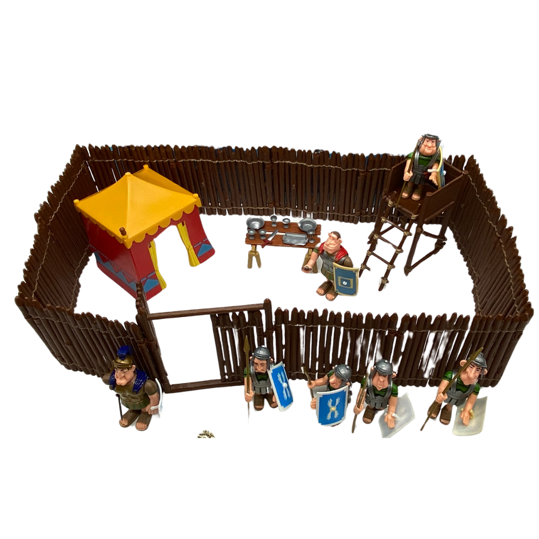 Play Asterix Toy Cloud Roman Fort with box and seven figures near complete