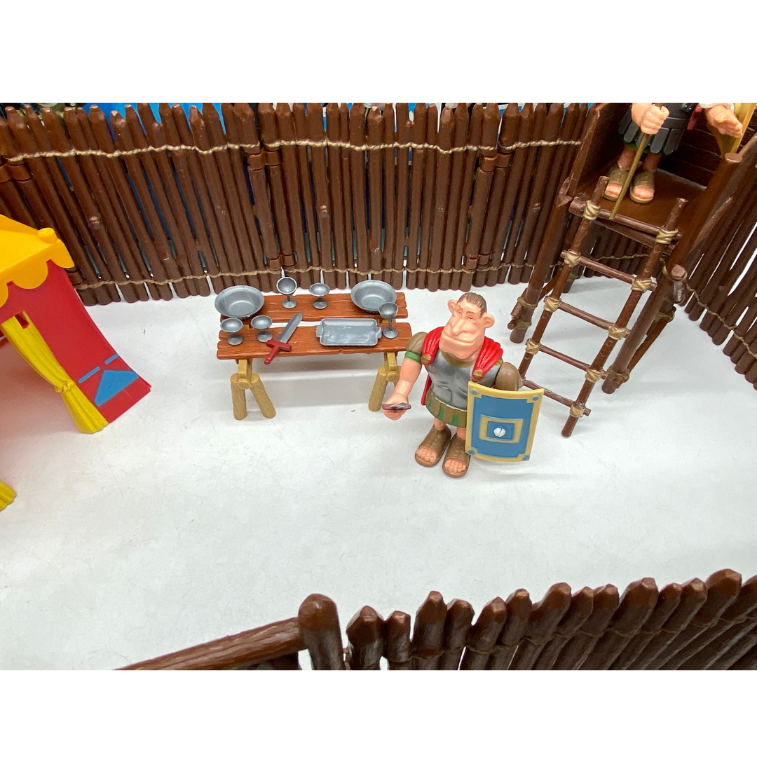 Play Asterix Toy Cloud Roman Fort with box and seven figures near complete
