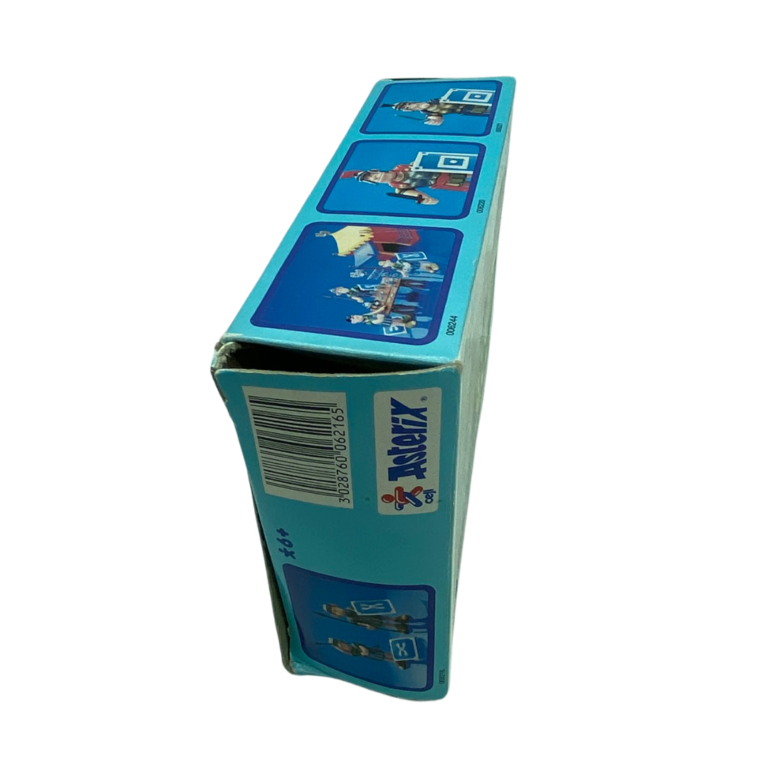 Play Asterix two Roman Soldiers with box