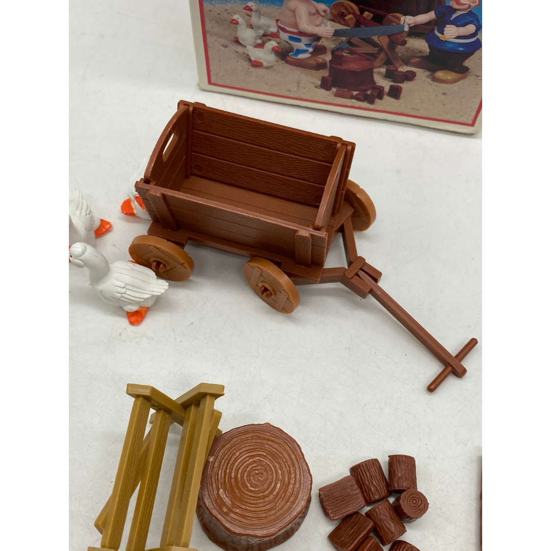 Play Asterix Toy Cloud Figures Arborix & Dentifix wood cutters in box 38171
