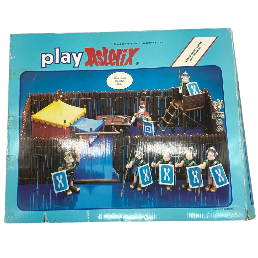Play Asterix Toy Cloud Roman Fort with box and seven figures near complete