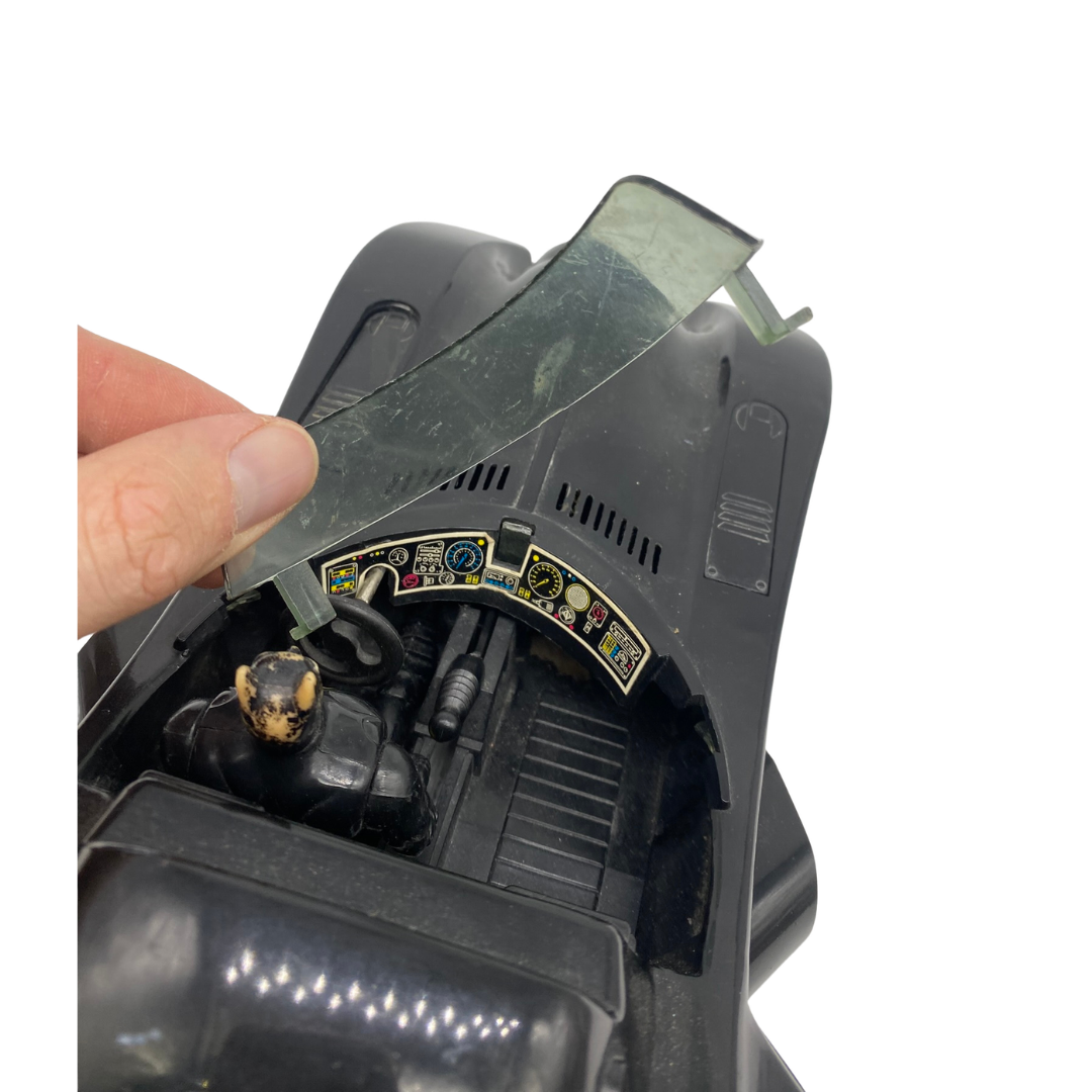 Batman Batmobile by Toybiz with Batmna figure