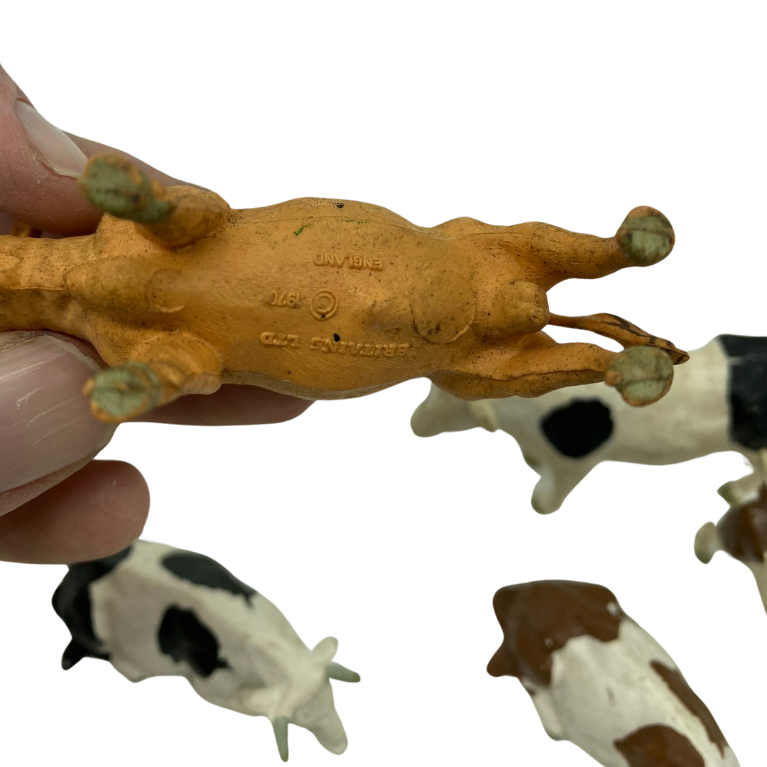 Vintage Britains 1970 1984 Bull & Cows made in England 839