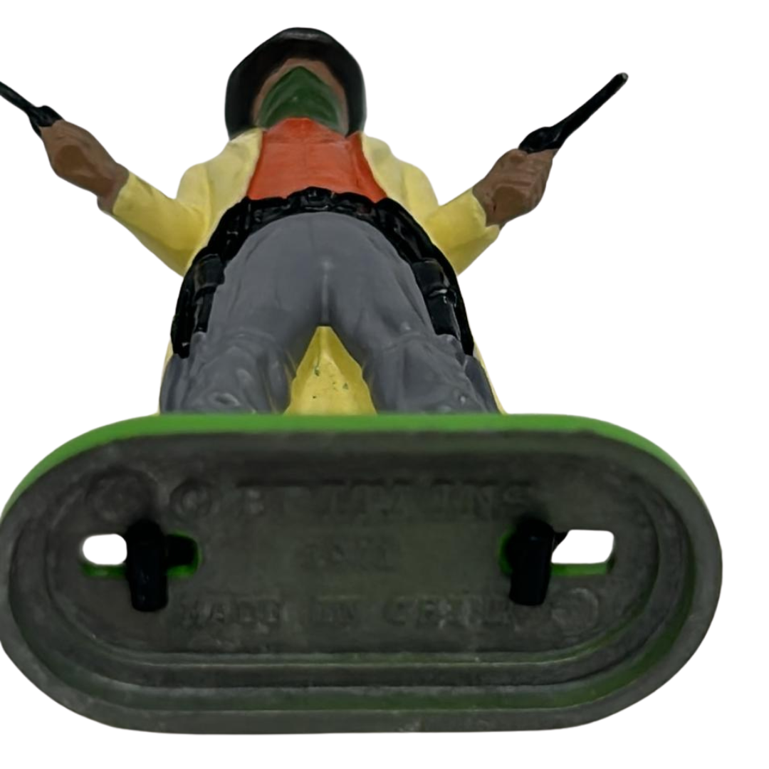 Britains 1971 Cowboy figure with stand holding two guns 463