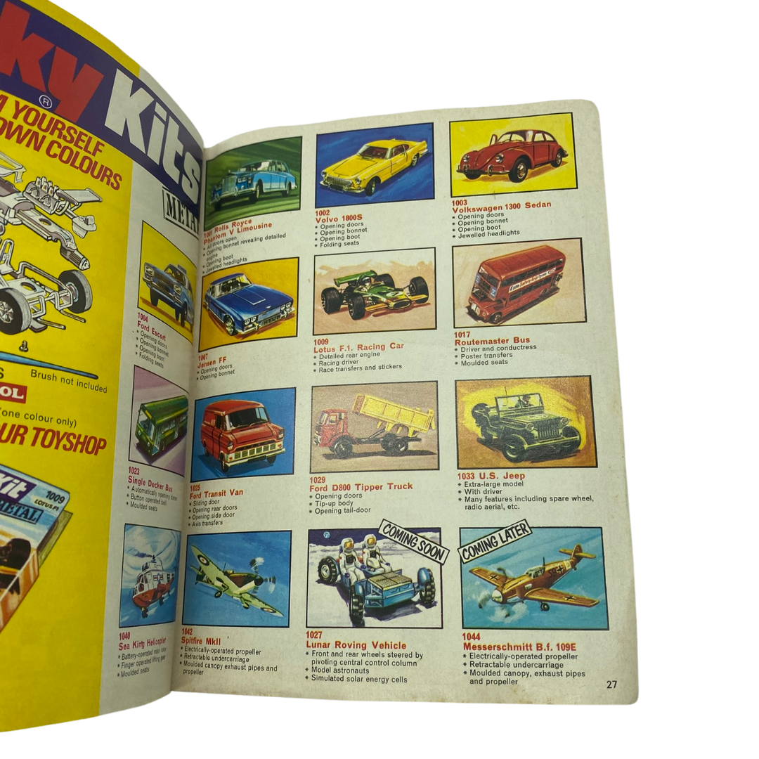 Dinky Toys 1971 No.8 catalogue, product catalogue 107
