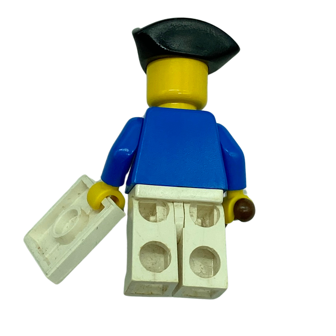 Lego Pirate figure blue jacket with map and pistol vintage original 162