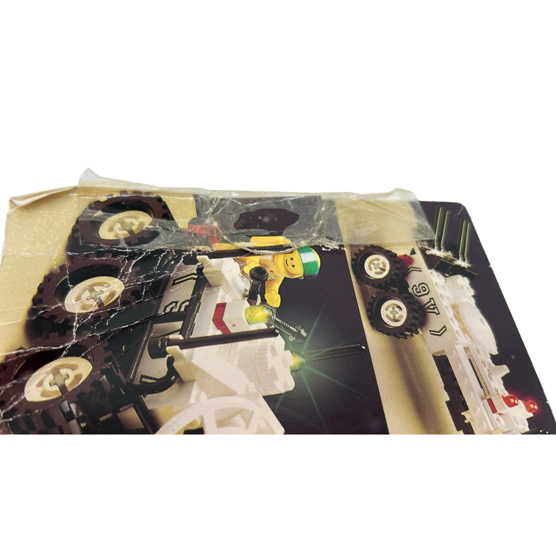 Lego Space 6770 Lunar Transporter Patroller Light and Sound 1988