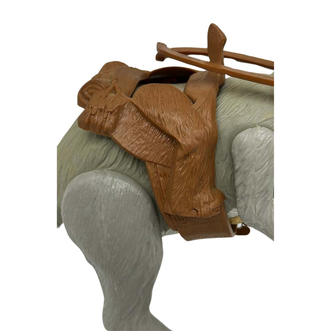 Vintage Star Wars Taun Taun figure complete but with damaged reins & saddle 200