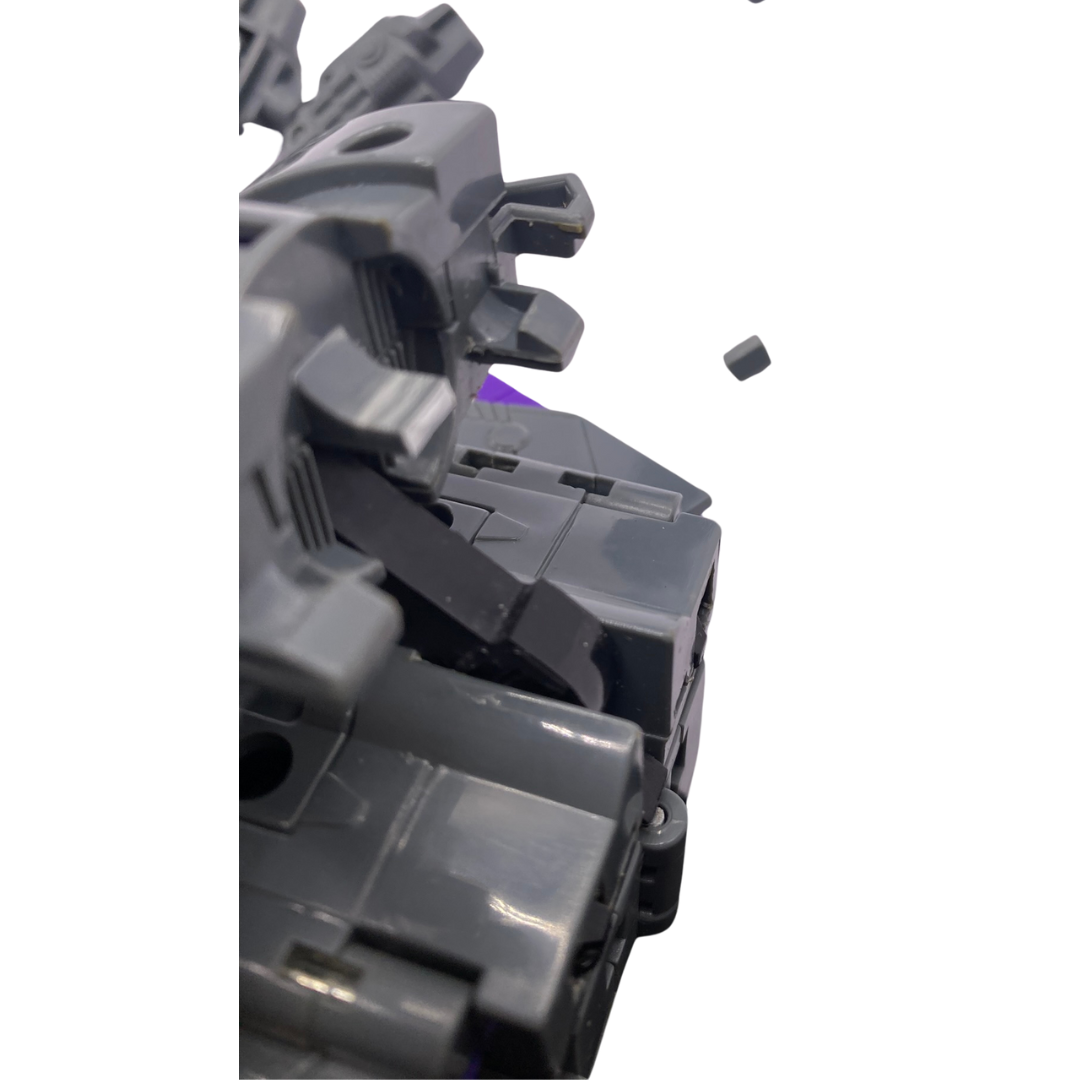 Transformers G1 Darkwing and Throttle complete Decepticon 100