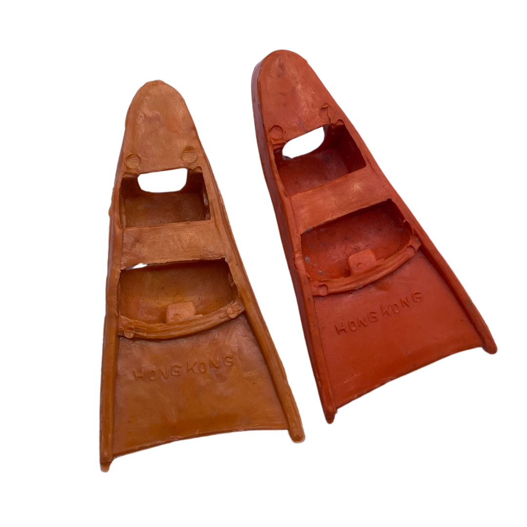 Vintage Action Man orange flippers 380