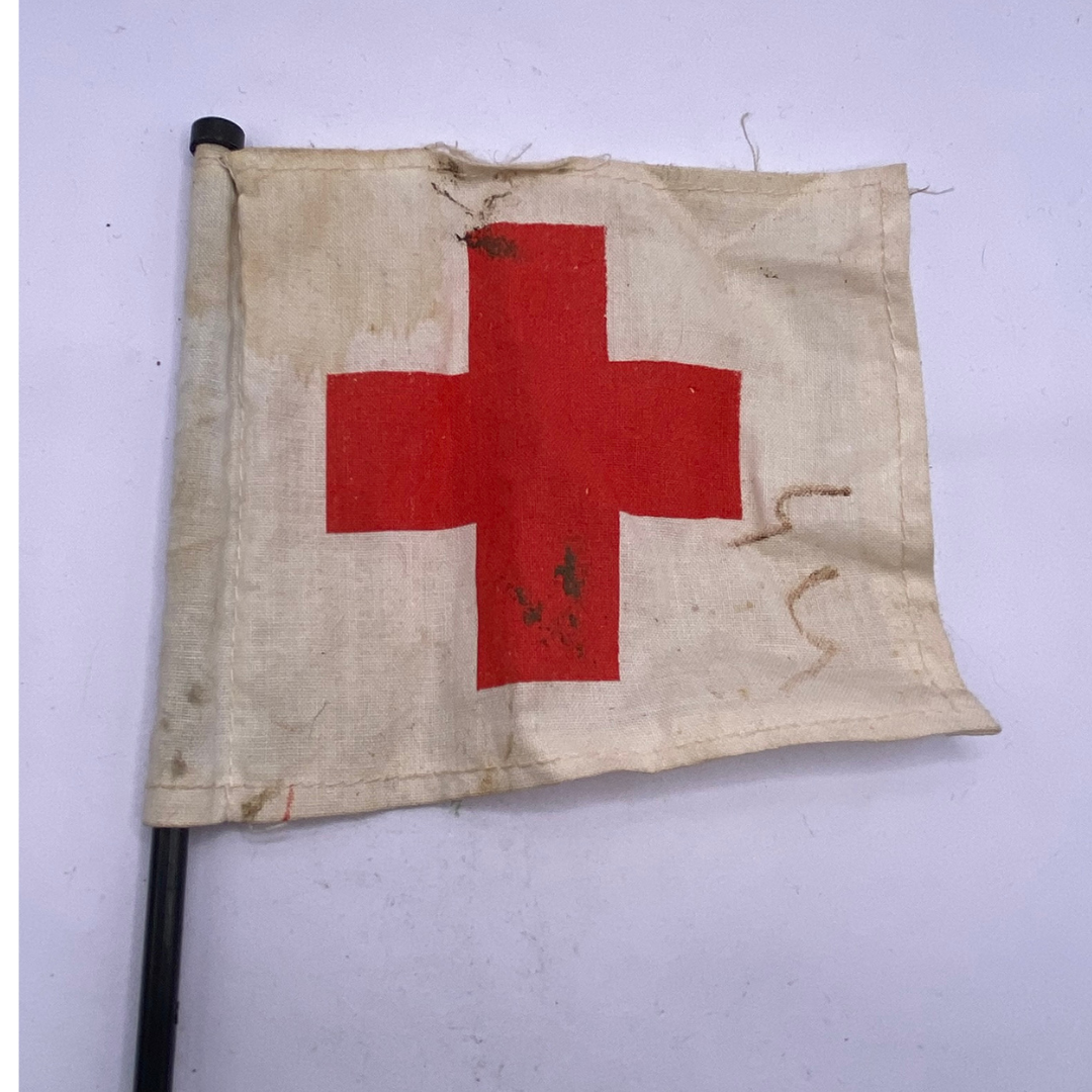Vintage Action Man Medic flag part used 479