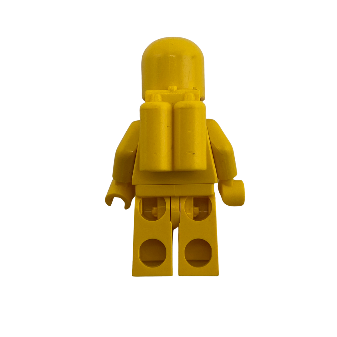 Lego classic yellow spaceman original Lego Space 323