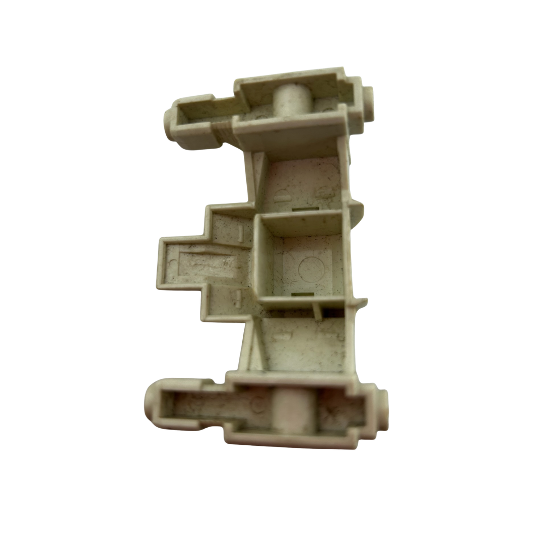G1 Transformers Metroplex white robot body part, accessory, Autobot city 76
