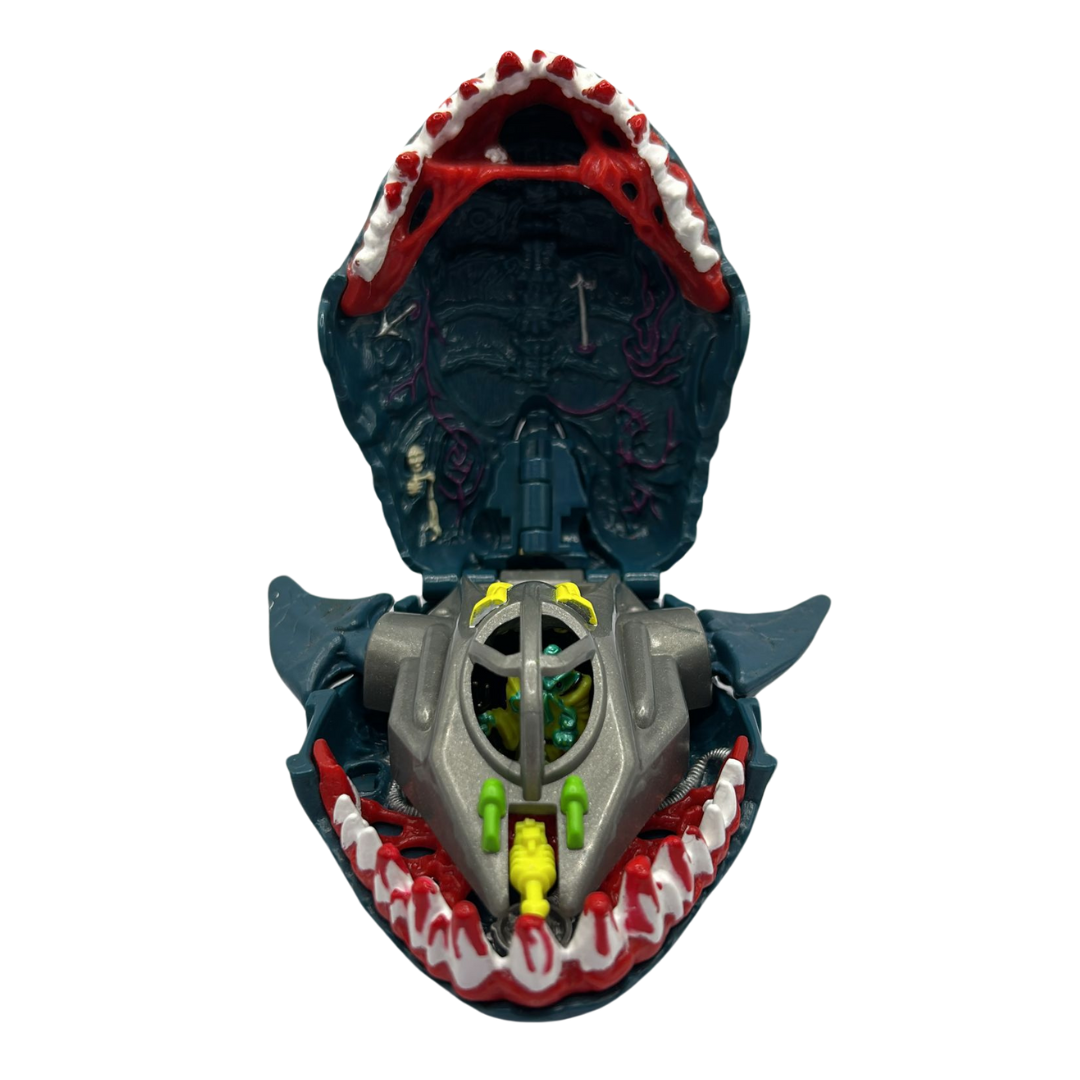 Mighty Max Jaws Of Death shark complete set 678