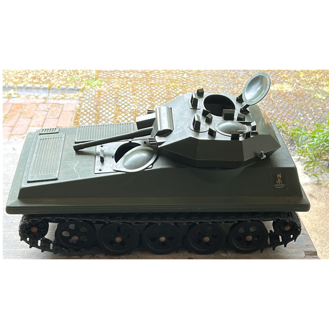Action Man Scorpion Tank with both hatches, exhaust & good tracks VAM