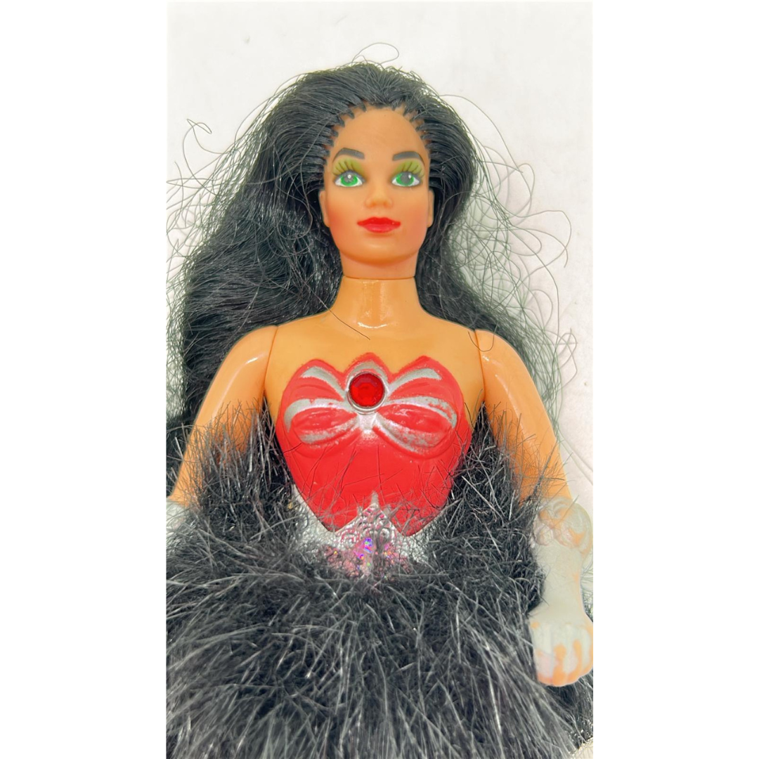 She-Ra Catra figure with shield, mask and tail 1984 Princess of Power 137
