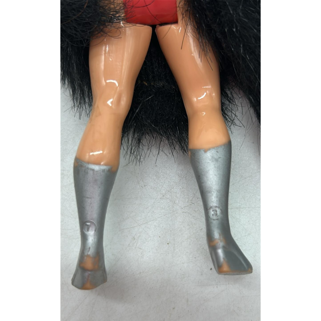 She-Ra Catra figure with shield, mask and tail 1984 Princess of Power 137