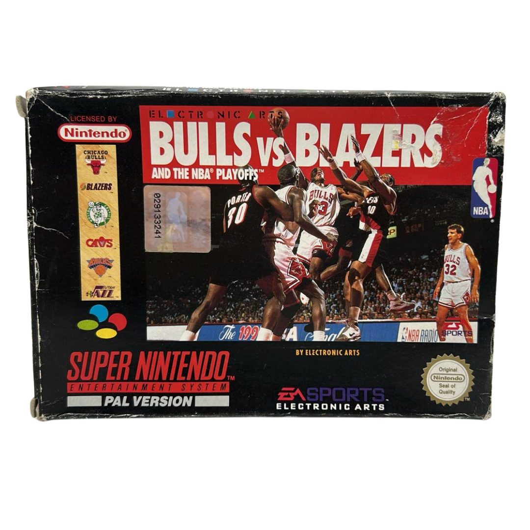 Bulls VS Blazers game with box & instructions Super Nintendo / SNES