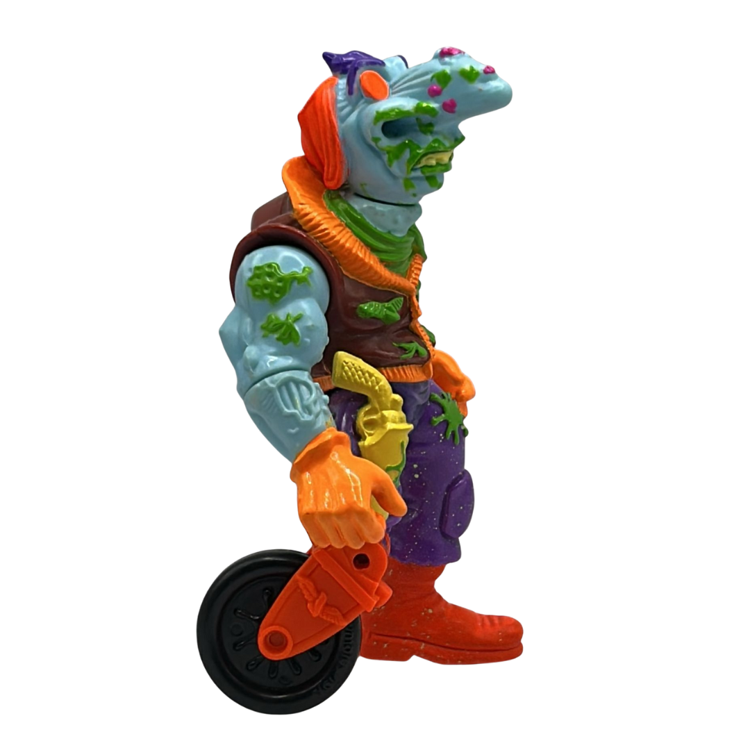 Toxic Crusaders Nozone figure 1991 by Playmates 324