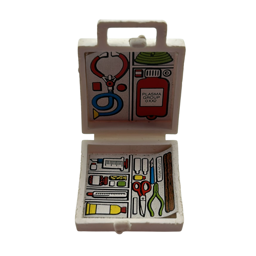 Action Force Medic complete with flare gun & bag Z Force by Palitoy 28