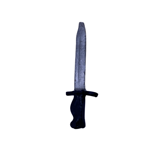 Vintage Action Man dagger / bayonet with slight damage Palitoy / Hasbro 170