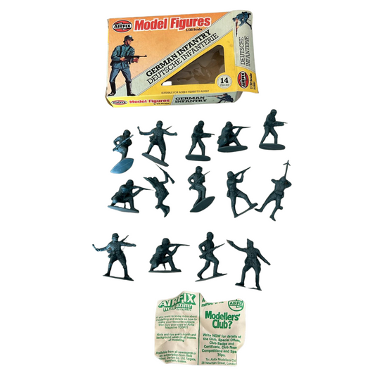 Airfix model figures German Infantry soldiers (14) with box