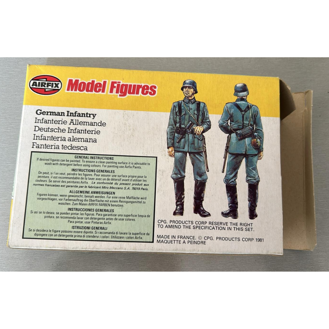 Airfix model figures German Infantry soldiers (14) with box