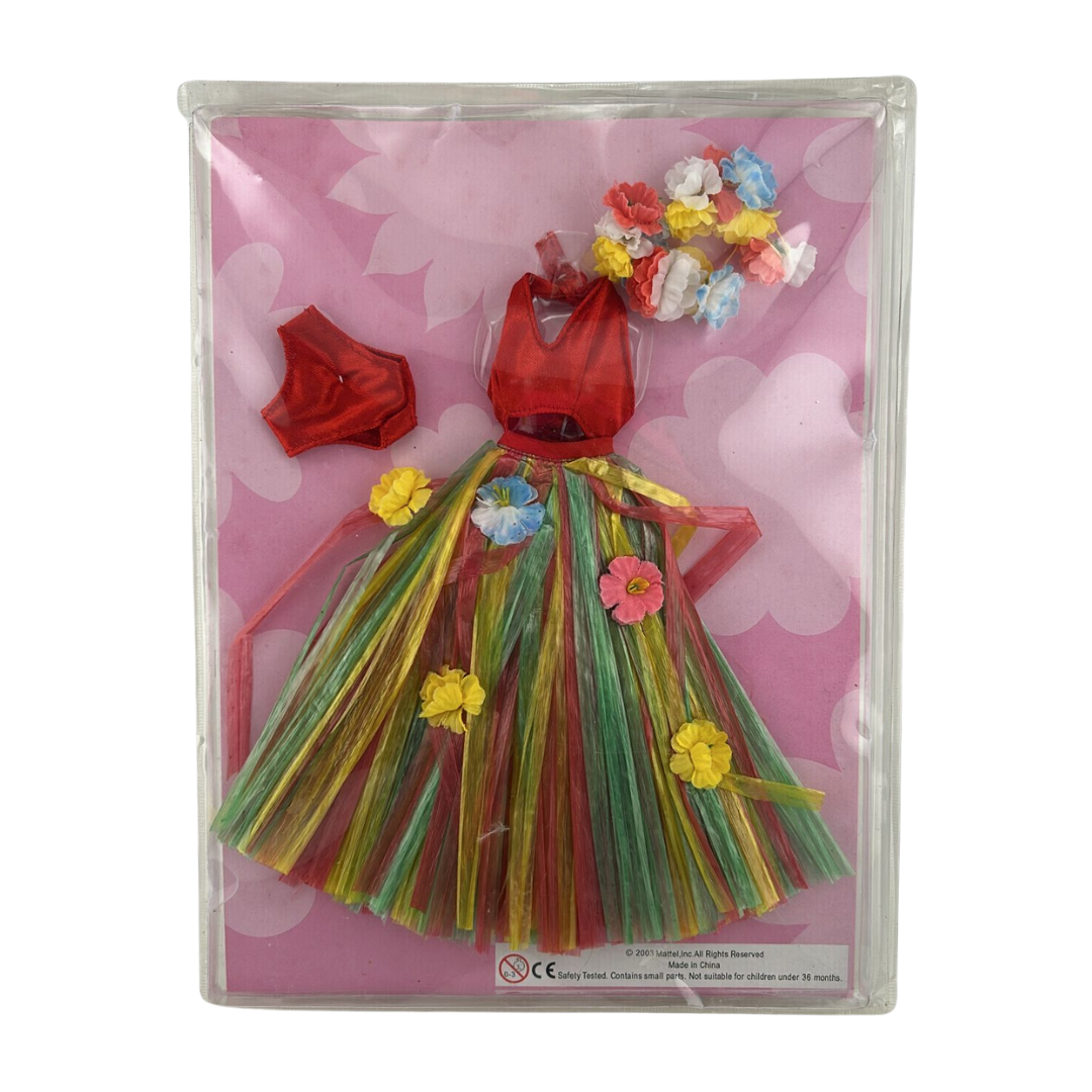 Barbie Discover The World With Barbie Hawaii issue #43 magazine & outfit