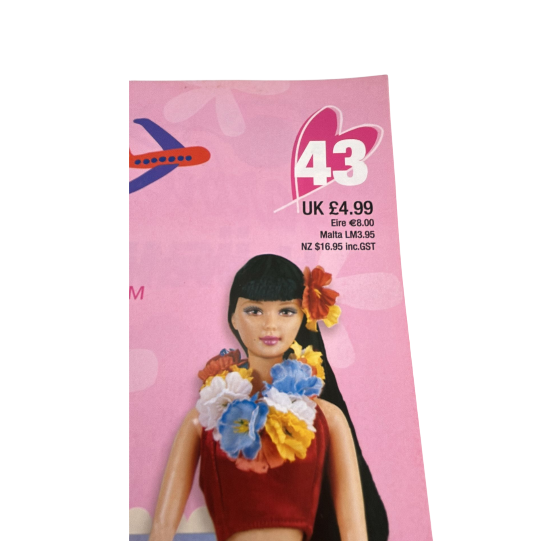 Barbie Discover The World With Barbie Hawaii issue #43 magazine & outfit