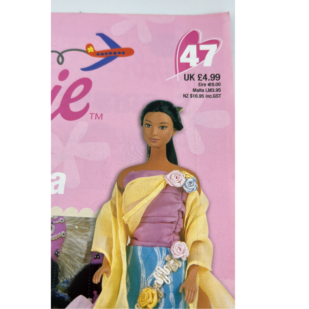 Barbie Discover The World With Barbie Samoa issue #47 magazine & outfit
