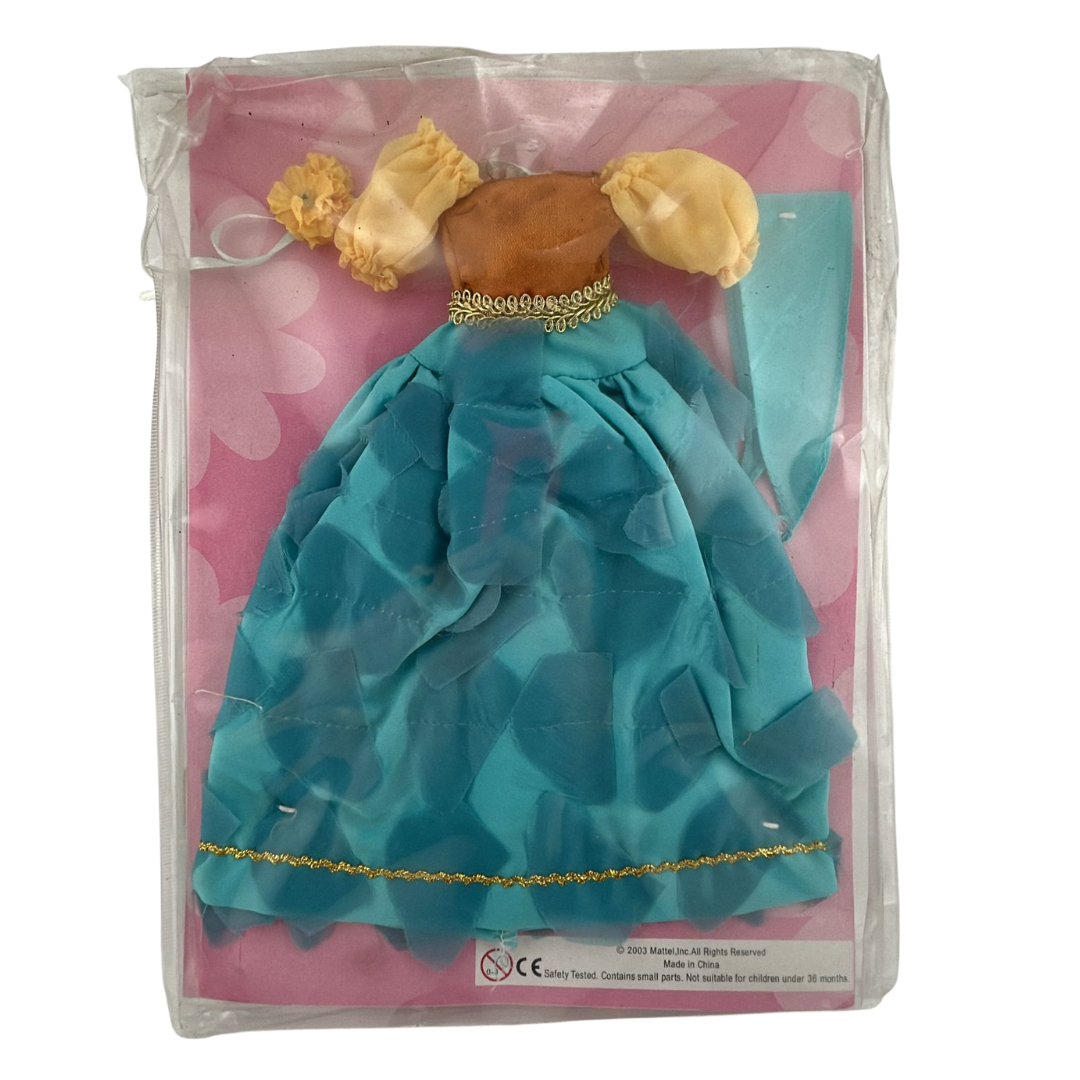 Barbie Discover The World With Barbie Venezuela issue #52 magazine & outfit