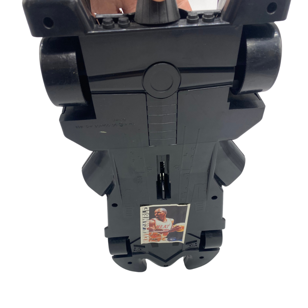 Batman Batmobile by Toybiz with Batmna figure