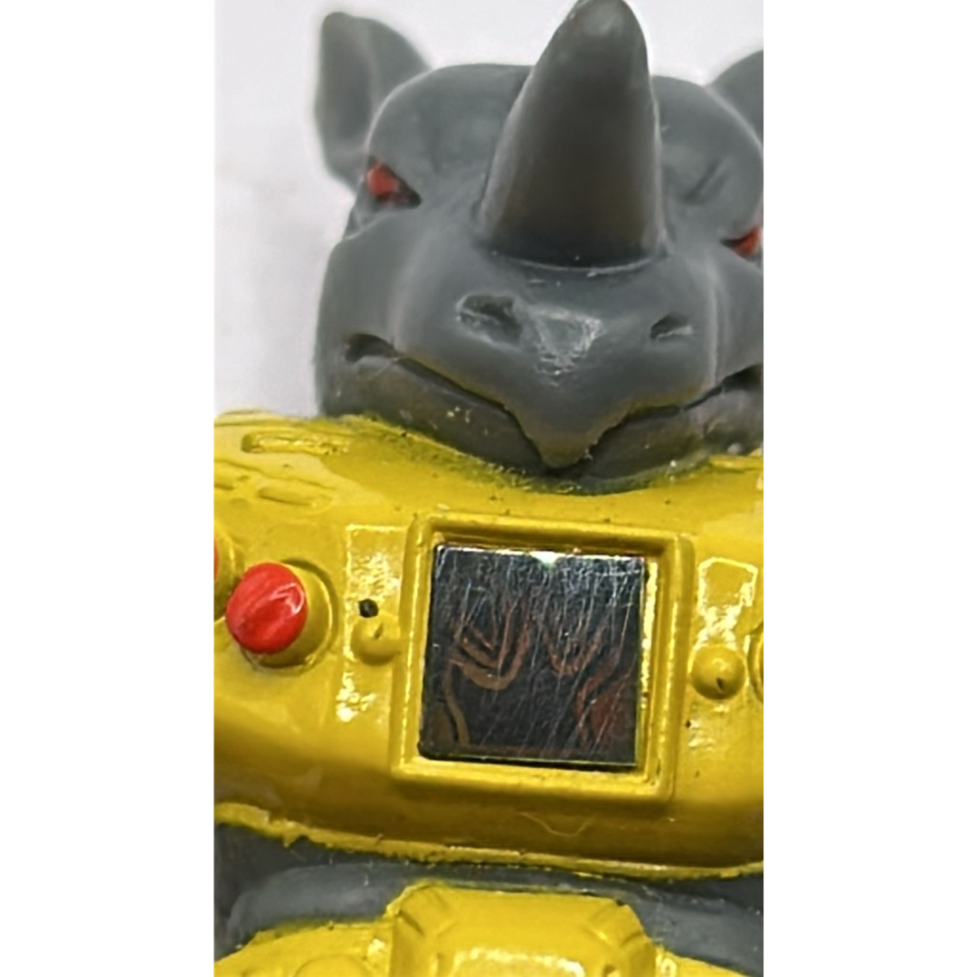 Battle Beasts Hare Rocky Rhino complete & working rub (fire) by Hasbro 303A