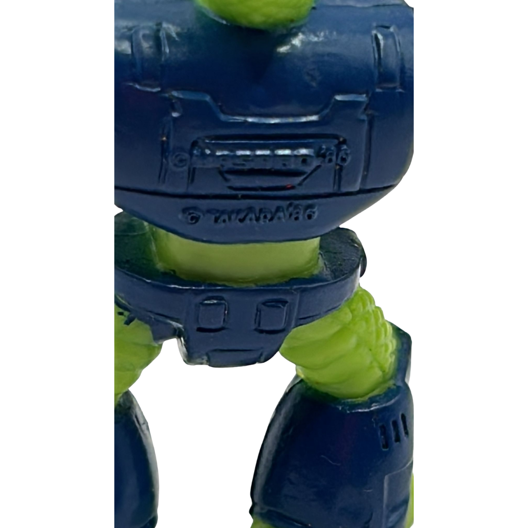 Battle Beasts triple Threat Snake complete & working rub (fire) by Hasbro 416A