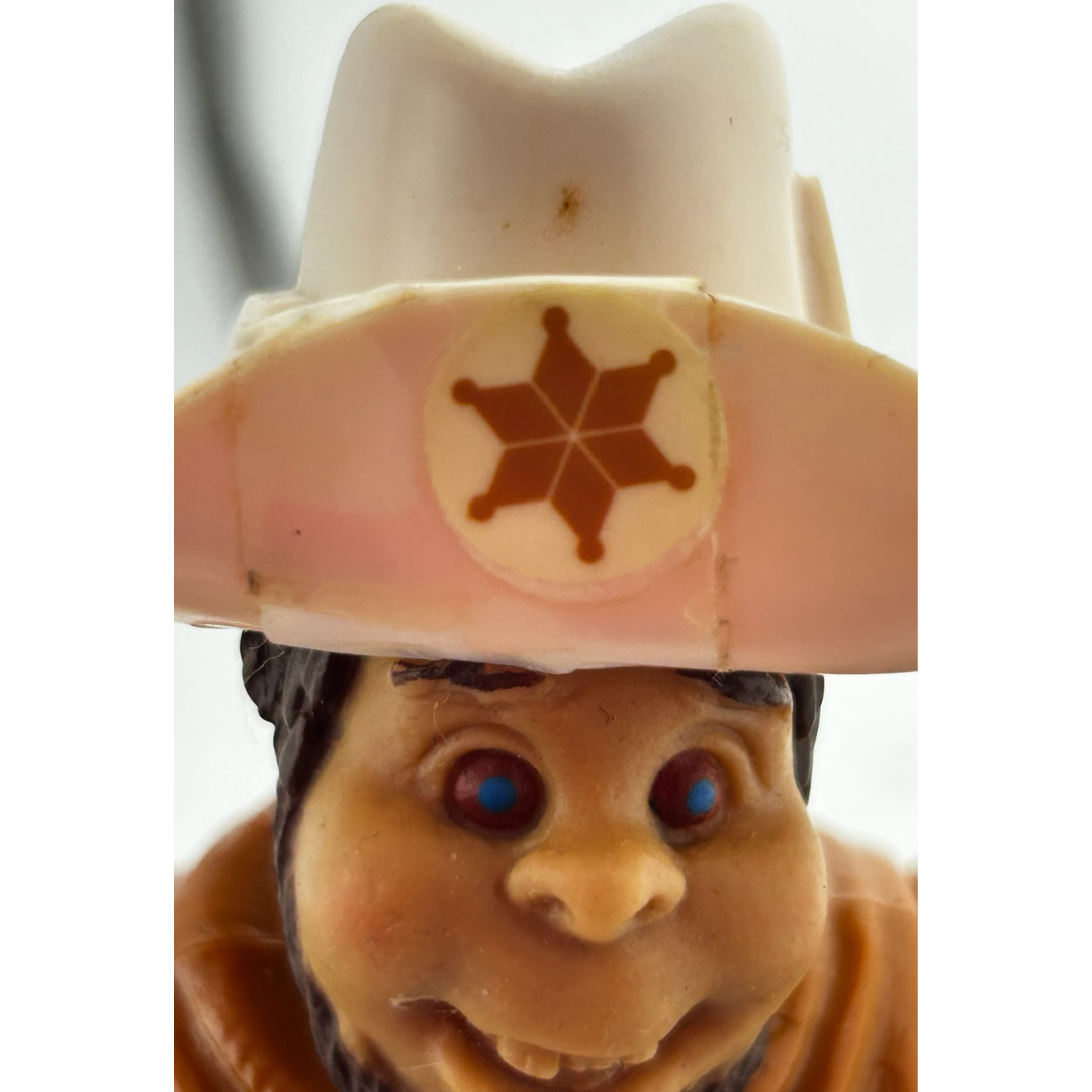 Bravestarr Deputy Fuzz & Prairie Rocket near complete figure by Mattel 296