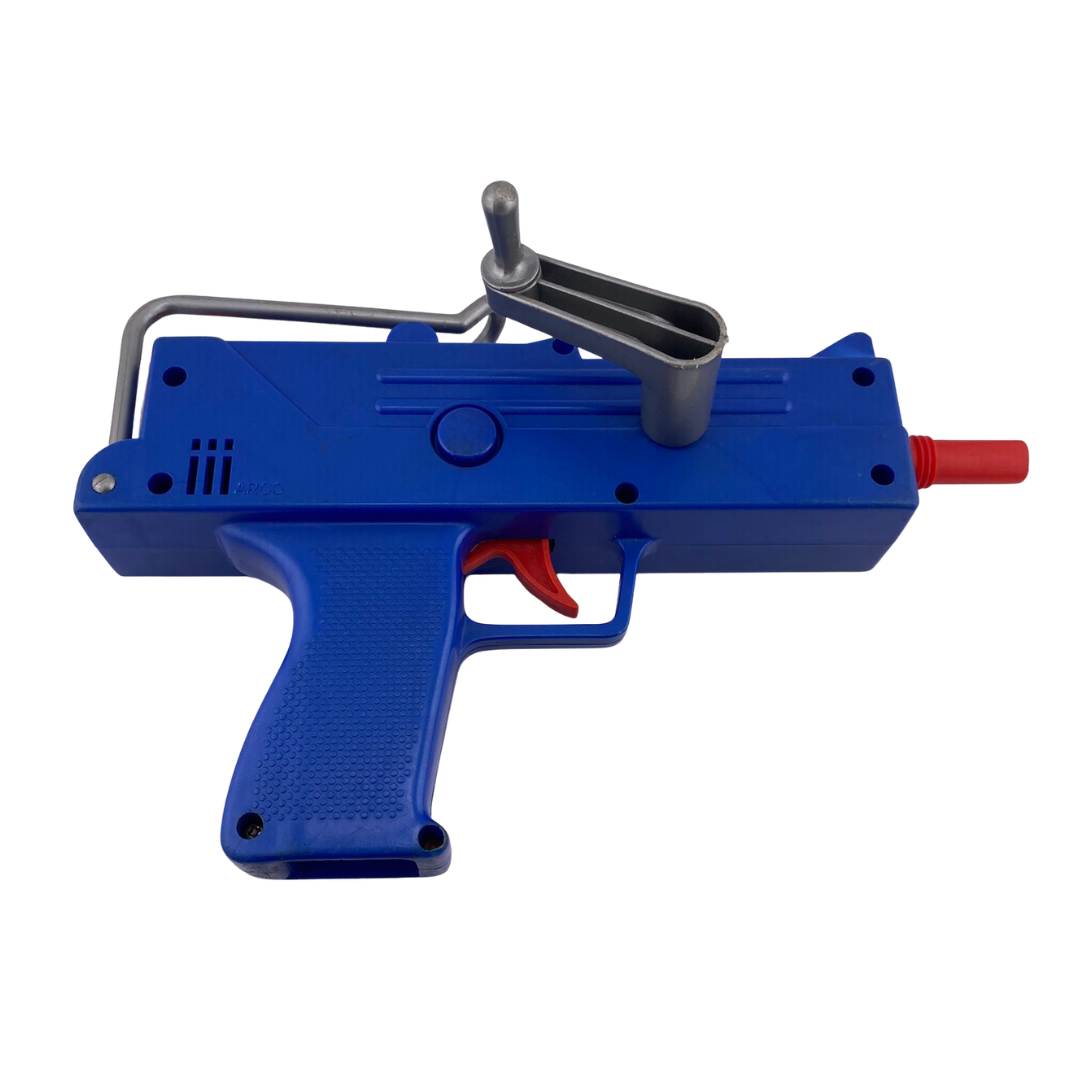 Bravestarr blue cap gun vintage toy in good condition uzi style wind gun