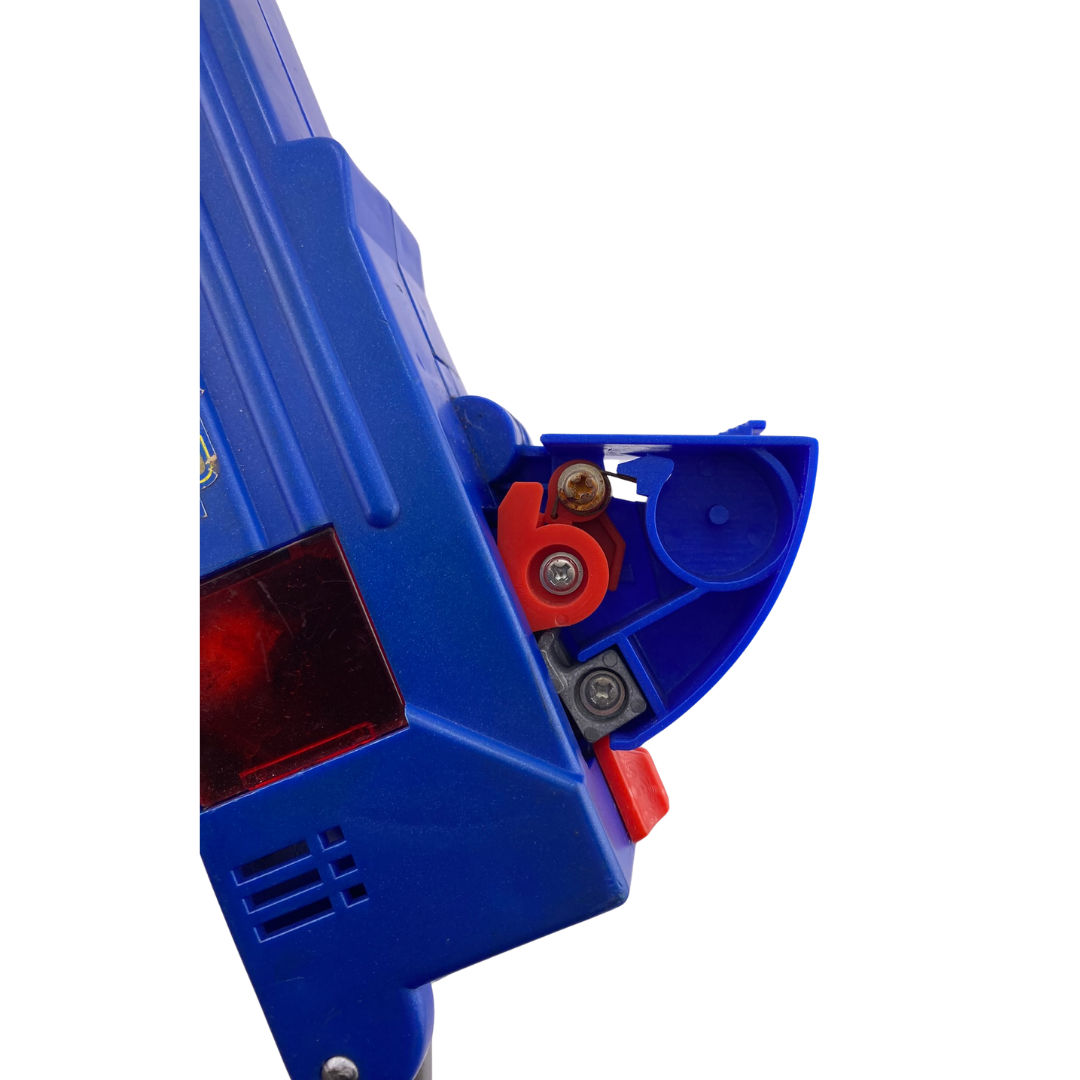 Bravestarr blue cap gun vintage toy in good condition uzi style wind gun