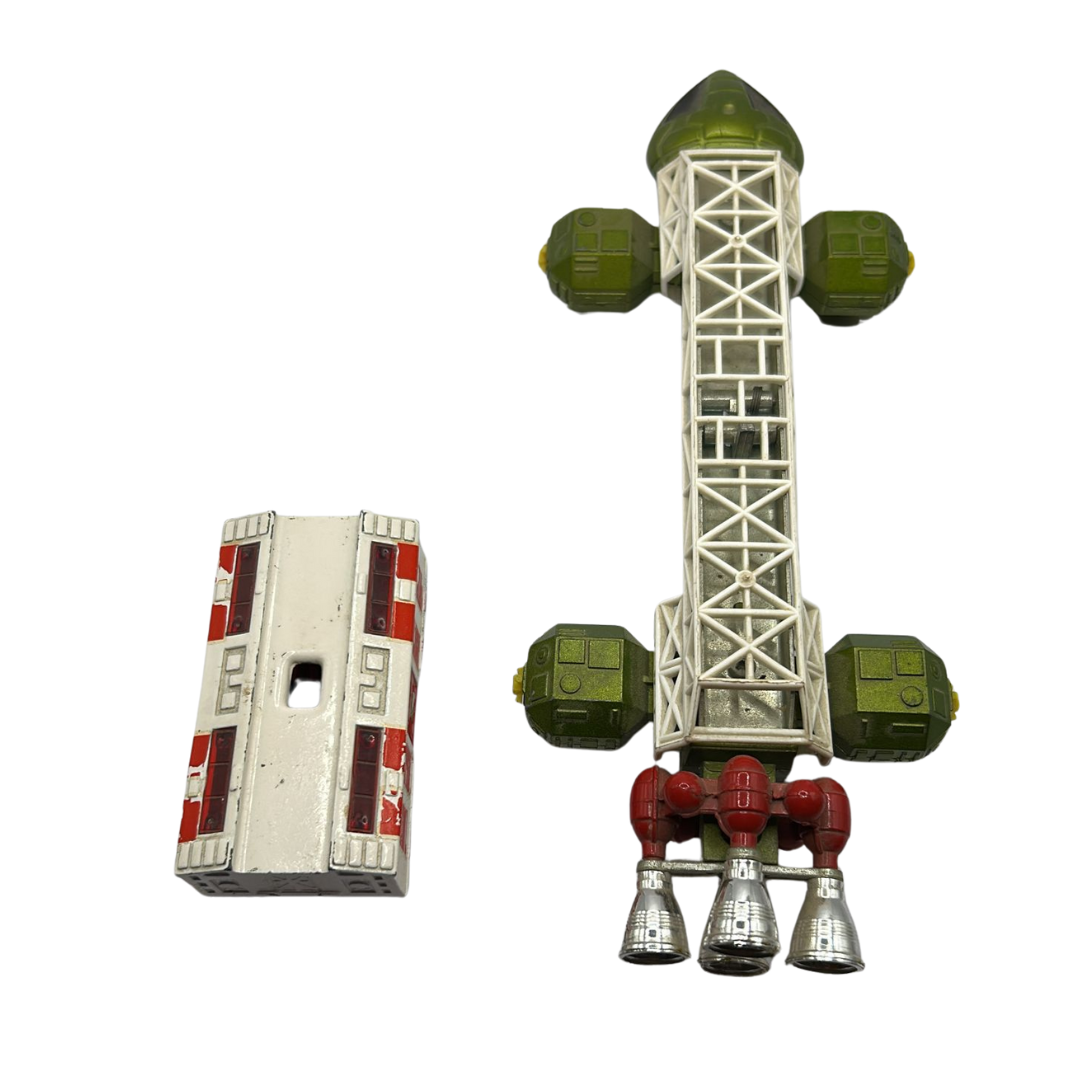 Dinky Toys Eagle Transporter & pod Space 1999 Meccano LTD 1974 318A