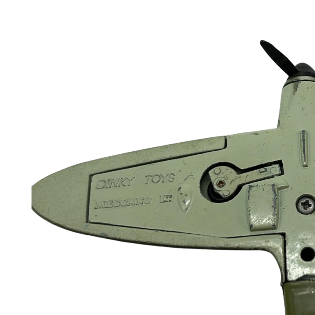 Dinky Spitfire MK2 plane made in England Meccano 157