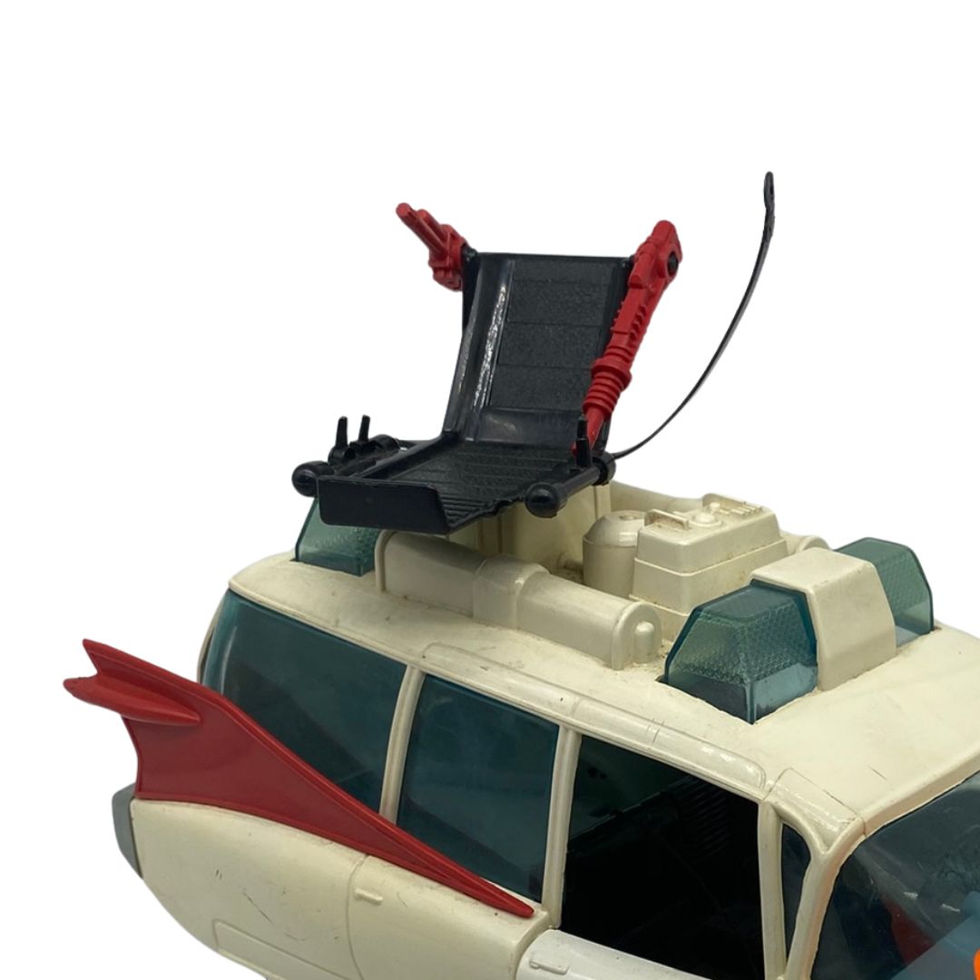 The Real Ghostbusters Ecto 1 complete car with ghost & working action 326