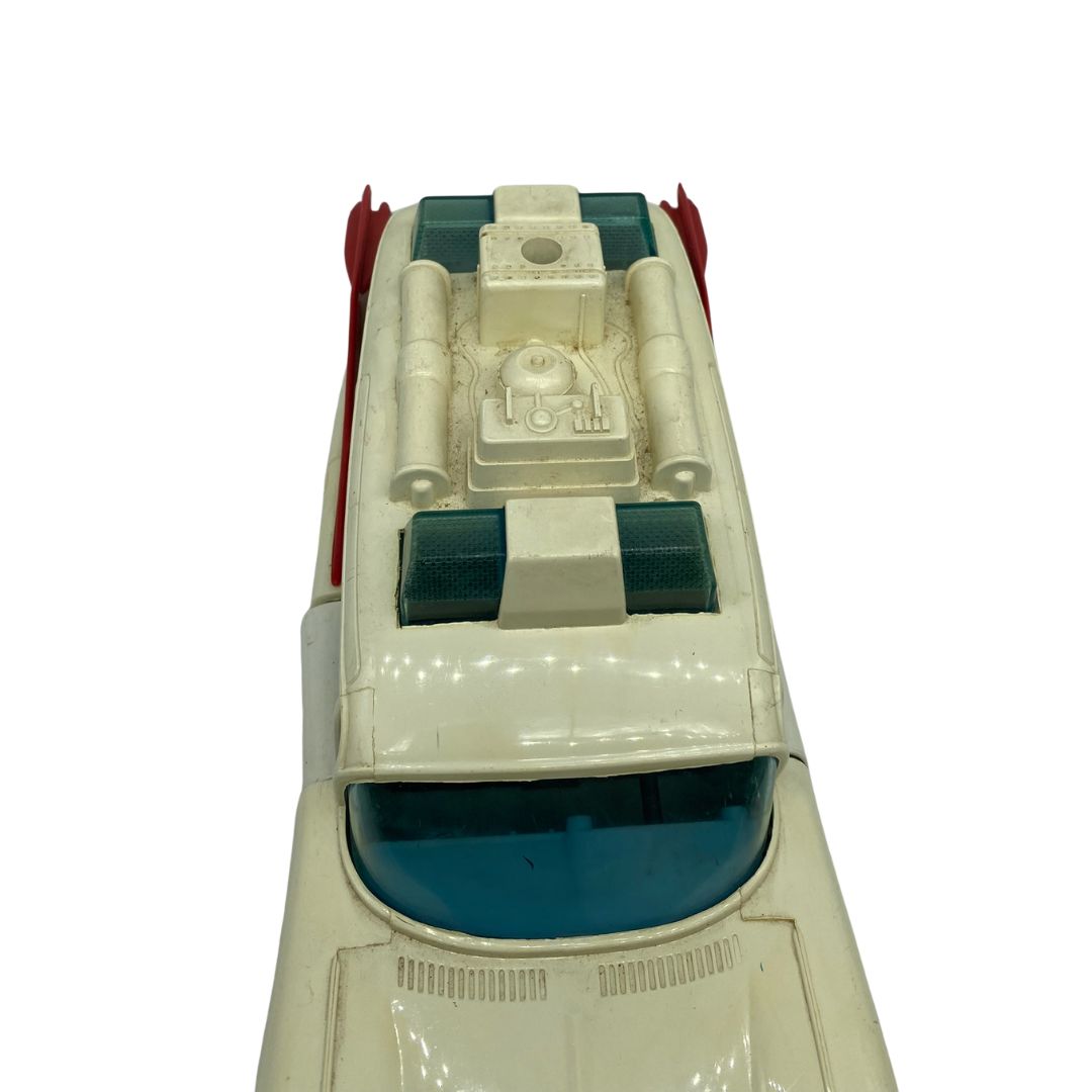 The Real Ghostbusters Ecto 1 complete car with ghost & working action 326