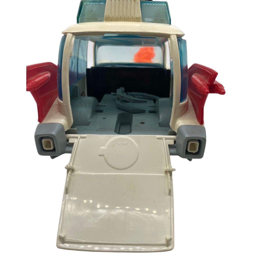 The Real Ghostbusters Ecto 1 complete car with ghost & working action 354