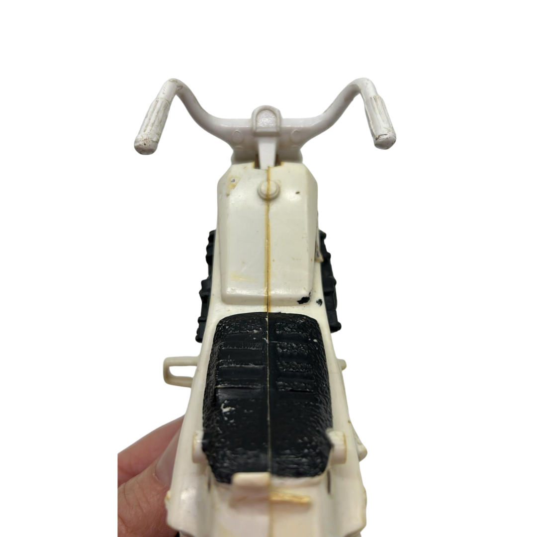Evel Knievel figure, helmet, dirt bike and gyro winder stand / energiser 467