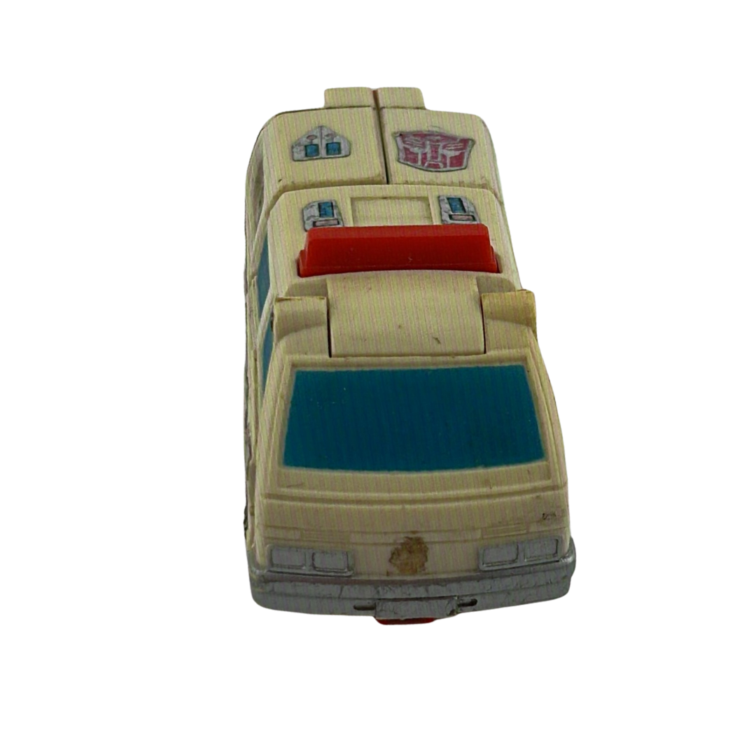 Transformers G1 First Aid Protectorbot figure ambulance vehicle autobot 178