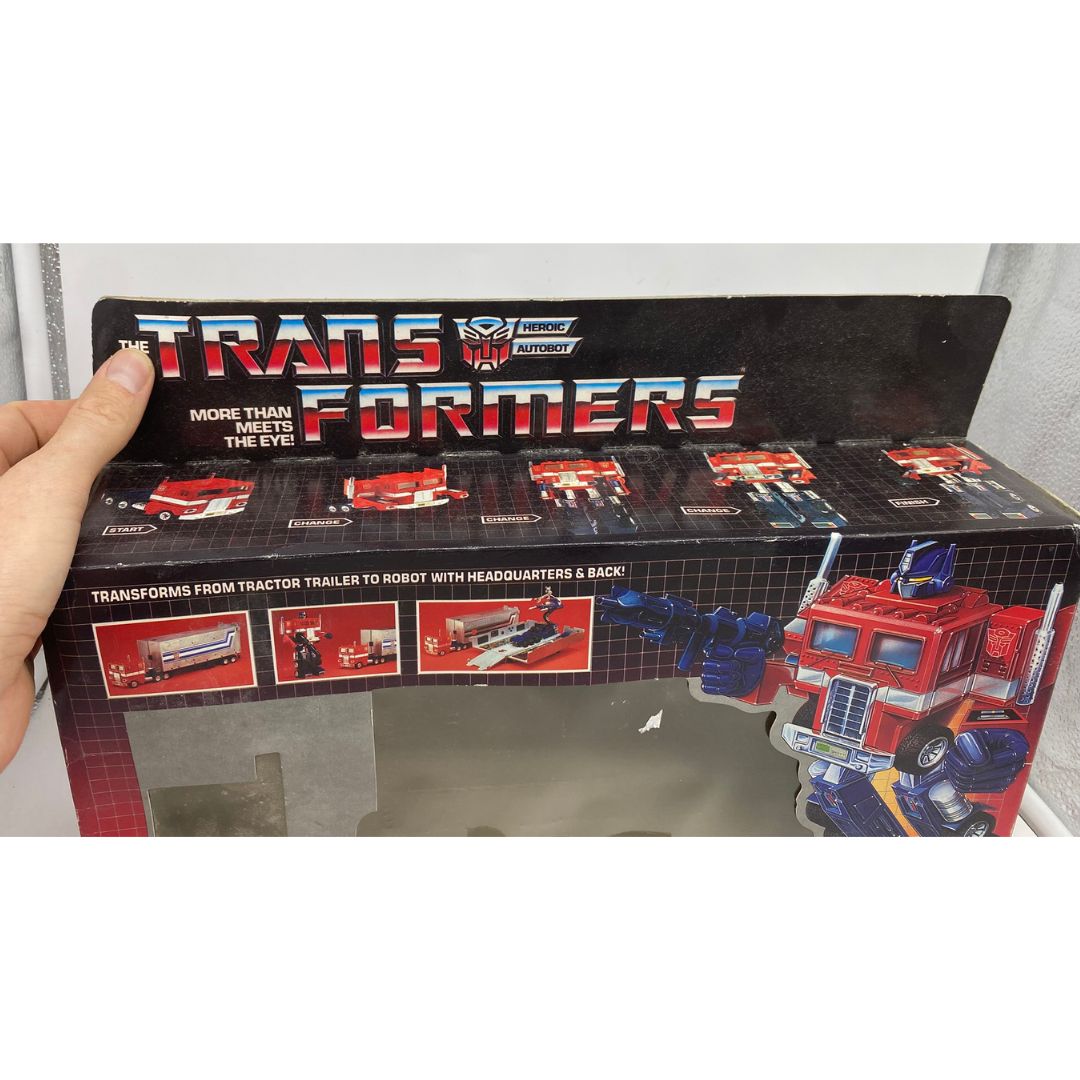 Transformers G1 Optimus Prime boxed near complete with inserts 415