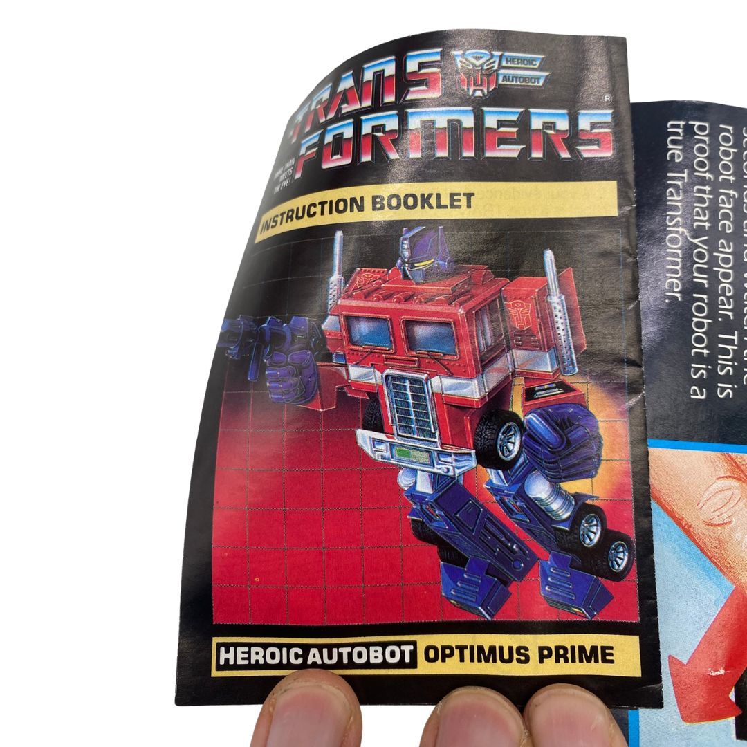 Transformers G1 Optimus Prime boxed near complete with inserts 415