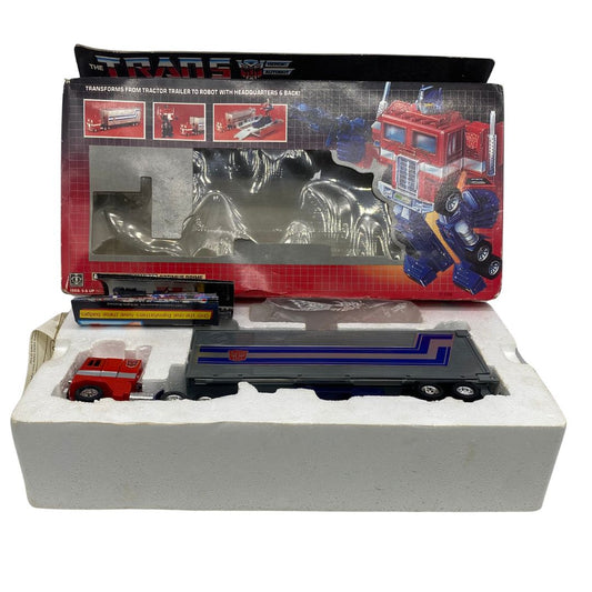 Transformers G1 Optimus Prime boxed near complete with inserts 415